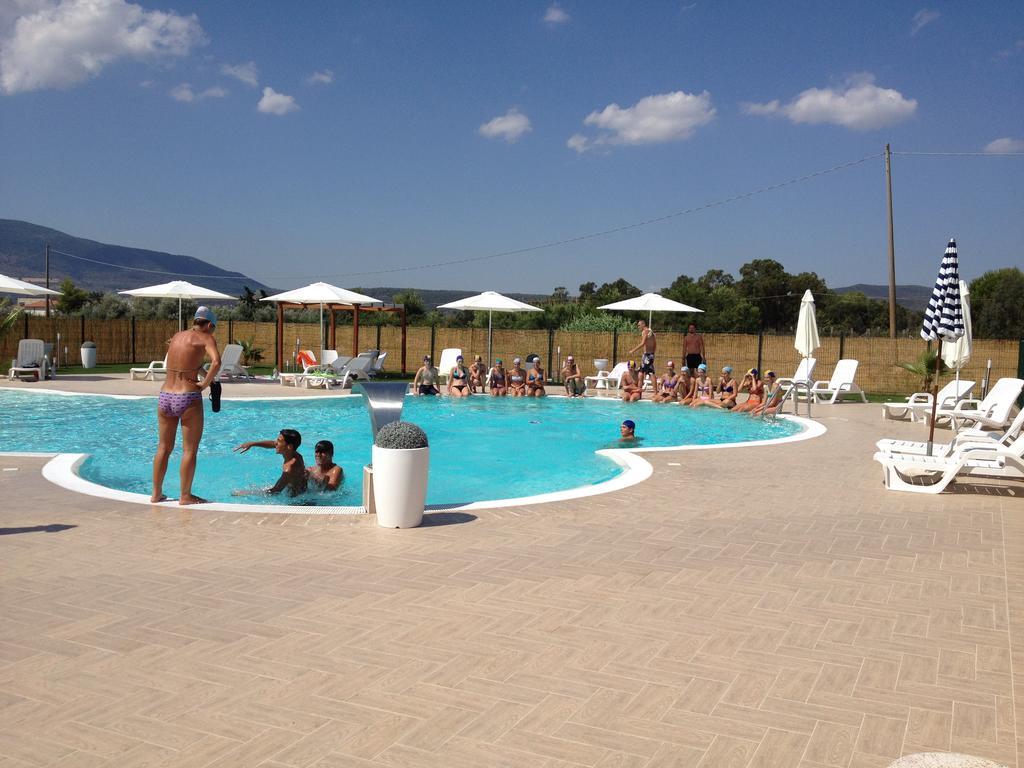 Camping Villaggio Riviera Foce Varano Exterior foto